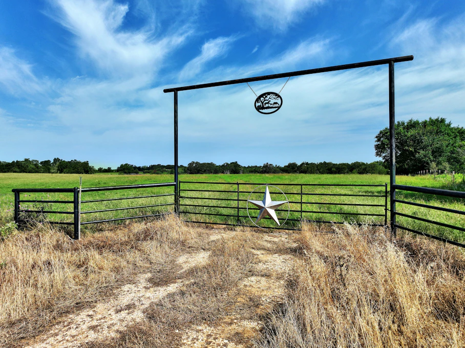 00 FM 619, Elgin, TX 78621, Presented by James Schwarz, Edmiston Properties. Powered by HomeDiary